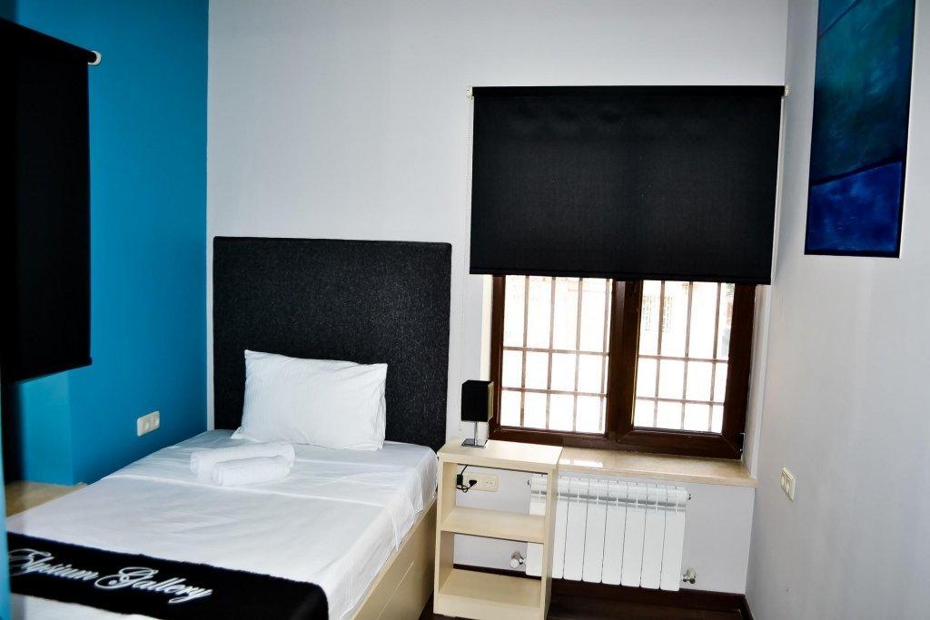 Elysium Gallery Hotel Yerevan Ngoại thất bức ảnh