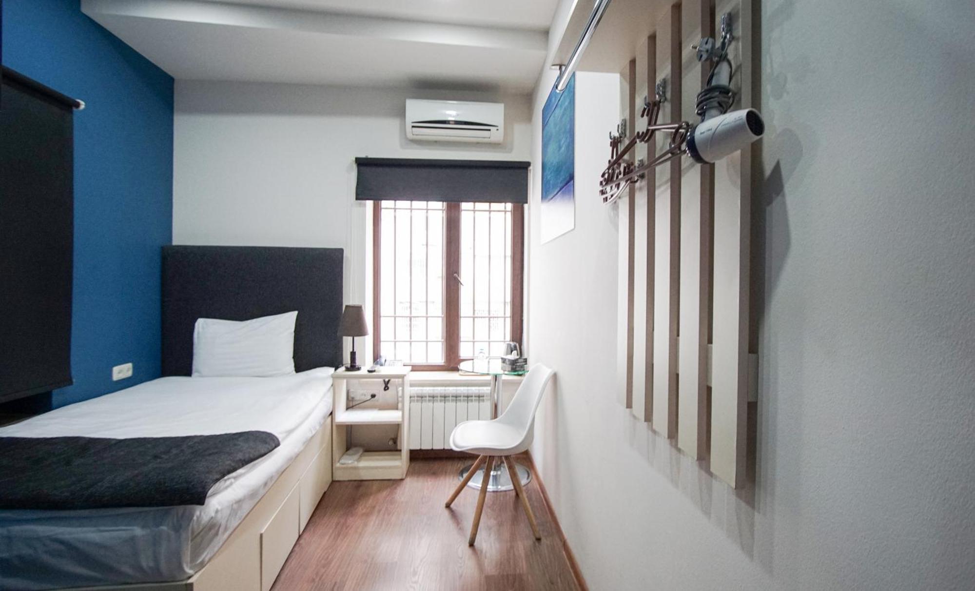 Elysium Gallery Hotel Yerevan Ngoại thất bức ảnh